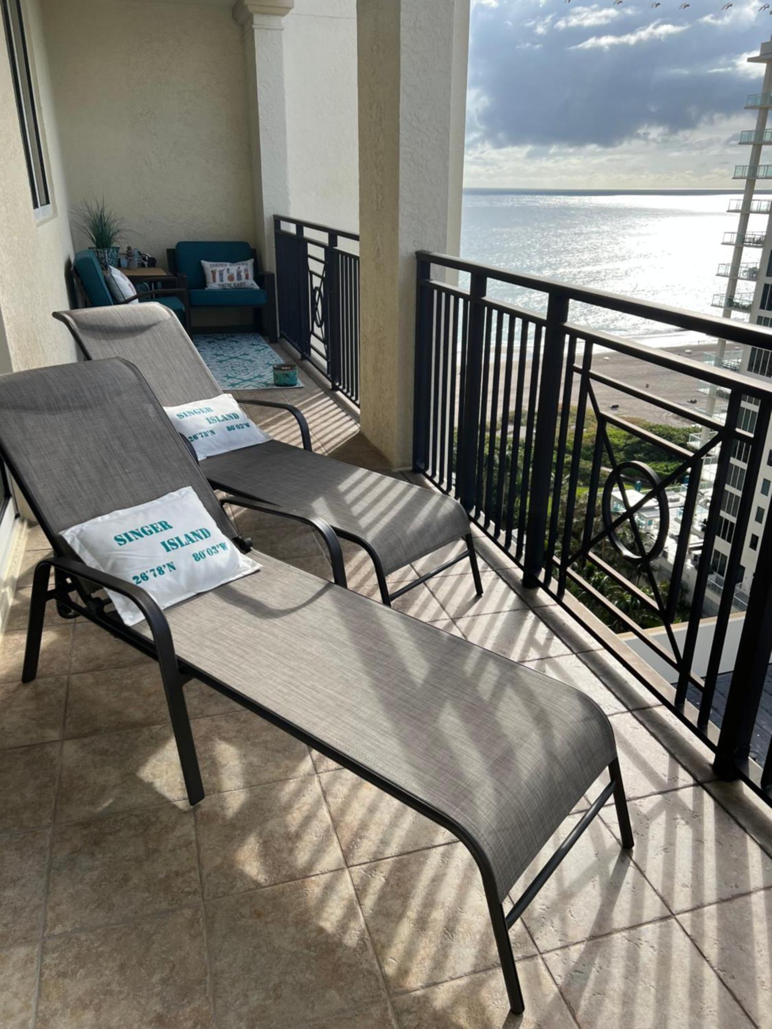 Oceanfront Palm Beach Resort & Spa Singer Island Riviera Beach Pokoj fotografie